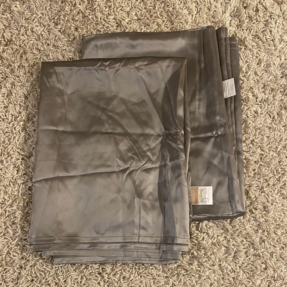 THXSILK Set of two Elegant Gray Silk Sheets twin size, new